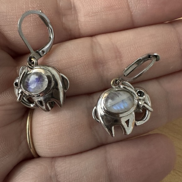 Vtg Karis Elephant Oval Moonstone Earrings Lever Back Earrings - Picture 5 of 7